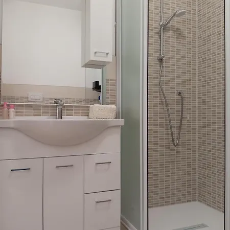 Isola Gæstehus Milano