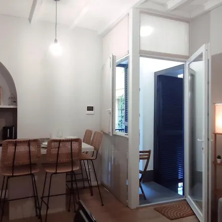 Ticinese Apartment *