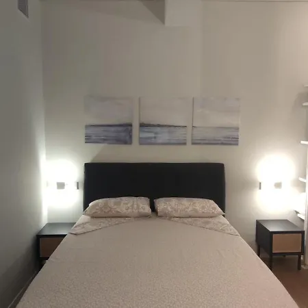 Ticinese Apartment Milan