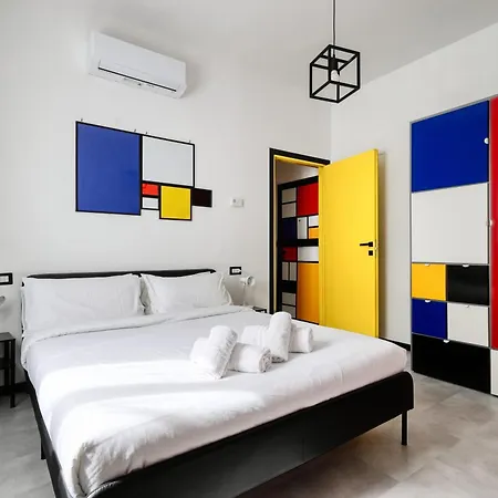 Casa Mondrian; Ac And Fast Wi-fi