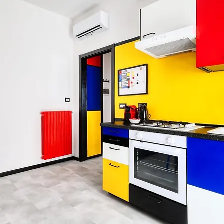 Casa Mondrian; Ac And Fast Wi-fi