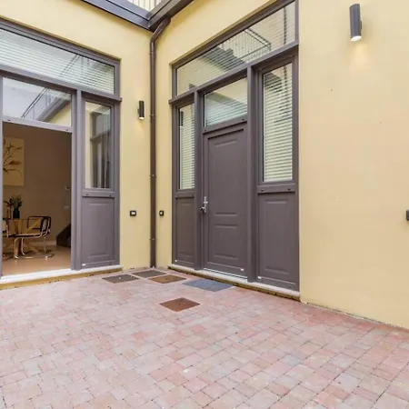 Style Loft In Great Location Apartment Milan