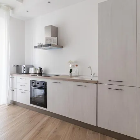 Daire Italianway Comfort - Boscovich 23 *