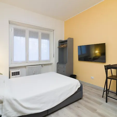 Casa Di Olivia - * Milan