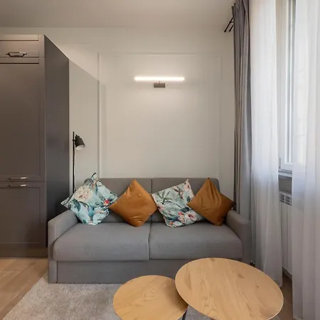 Youhosty - Modern Portello * Milán