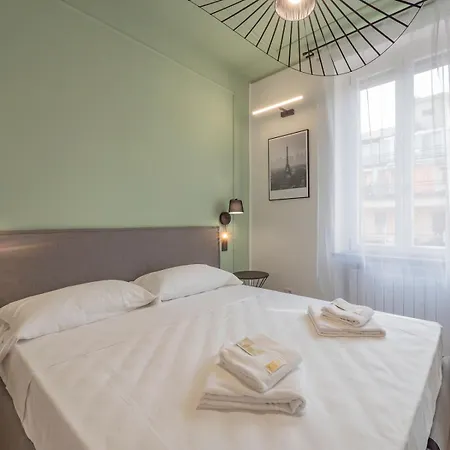 Youhosty - Modern Portello Lejlighed Milano