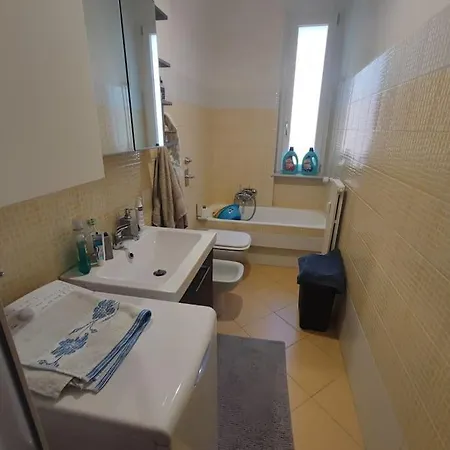 Esplora Comodamente E Poi Riposa Tranquillo Daire Milano