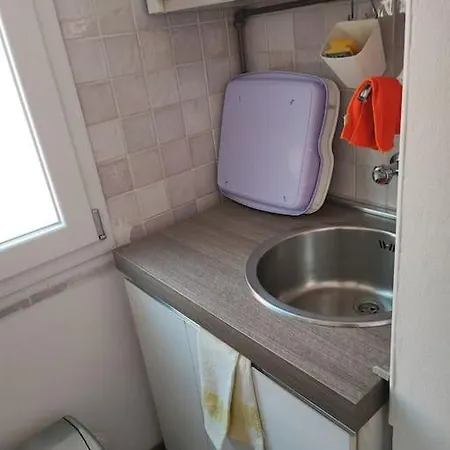 Daire Esplora Comodamente E Poi Riposa Tranquillo