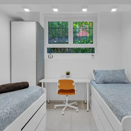 Ma6 - Duomo - Luxury Large - ميلان