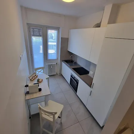 Maragda House Linate - Duomo- San Babila Milano