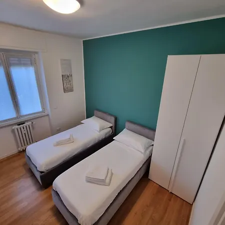 Maragda House Linate - Duomo- San Babila 밀라노