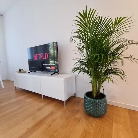 Maragda House Linate - Duomo- San Babila *