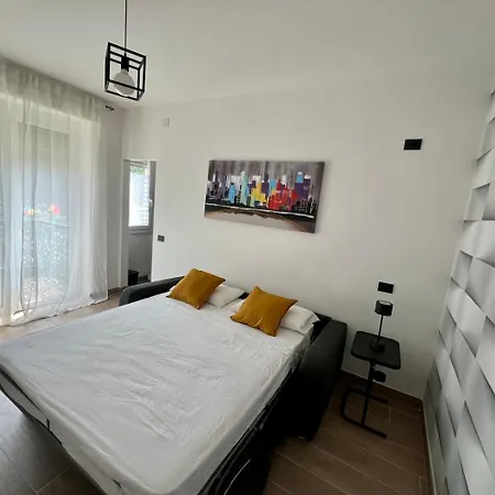 Daire Moderno Ed Elegante Loft Con Balcone