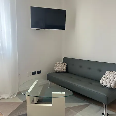Monolocale Ovidio Design 3* Milan