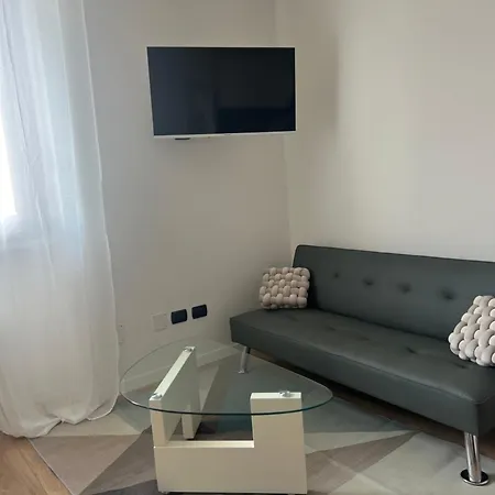 Couette-café Monolocale Ovidio Design Milan