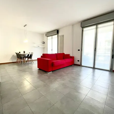 Santa Giulia Terrace - 15 Mins Center Apartamento