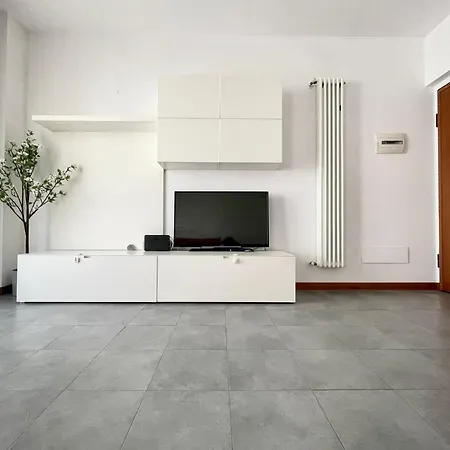 Santa Giulia Terrace - 15 Mins Center Mailand