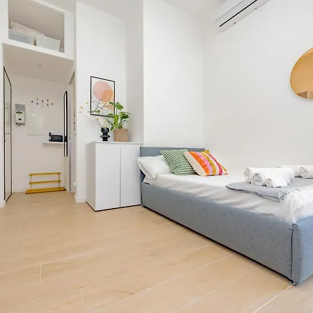 Modern Near Iulm&famagosta-ideal For Work