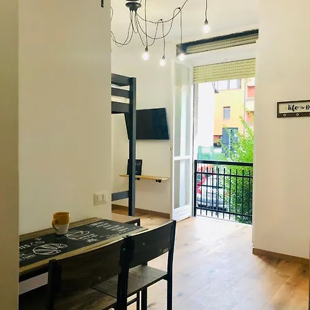 L'arche Comfort E Relax - Dergano House 2 Apartment *