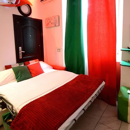 Bellissimo Mini A Tema Bandiera Italiana, Potente Wi-fi, 3 Linee Metropolitane Dietro Casa, Collegato Direttamente Con Aeroporto Di Malpensa E Rho Fiera