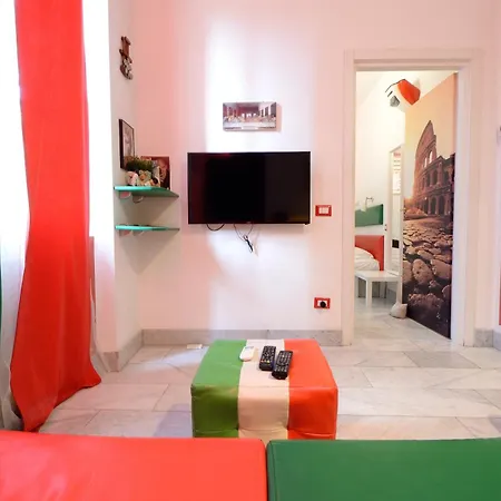 Bellissimo Mini A Tema Bandiera Italiana, Potente Wi-fi, 3 Linee Metropolitane Dietro Casa, Collegato Direttamente Con Aeroporto Di Malpensa E Rho Fiera *