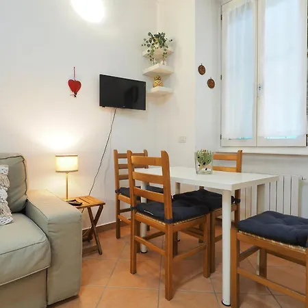 Apartment Primopiano - Rosolino Pilo *