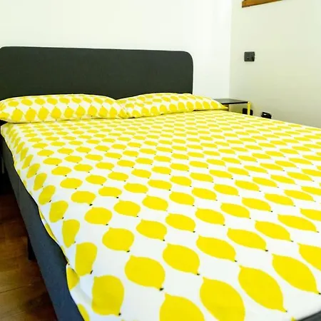 Apartament 2 Min Da Porta Genova - Elegante Bilocale