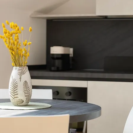 Santa Tecla Living Corti Di Bayres2 Appartamento Milano