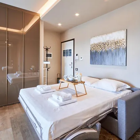 Easylife - - Menotti 2a - Porta Venezia