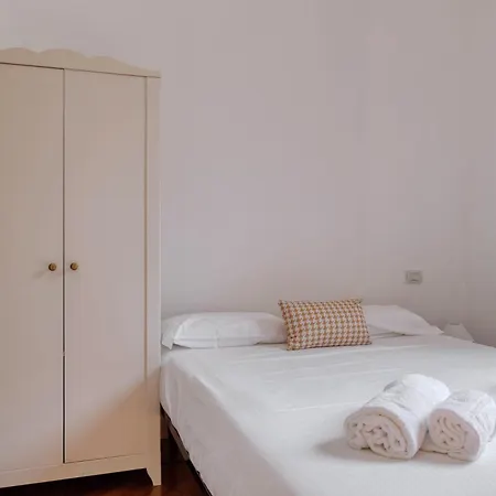 Joivy Warm & Airy Flat Near The Centre Daire