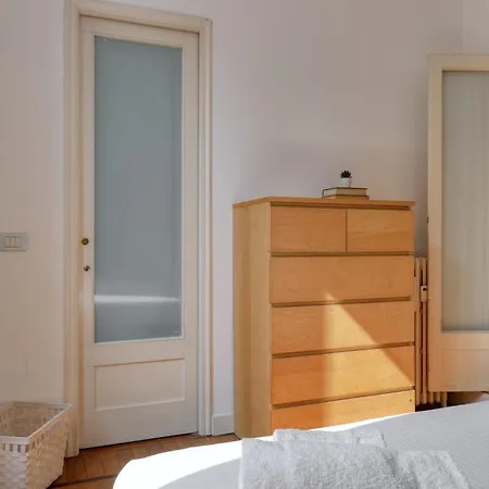 아파트 Joivy Warm & Airy Flat Near The Centre 밀라노