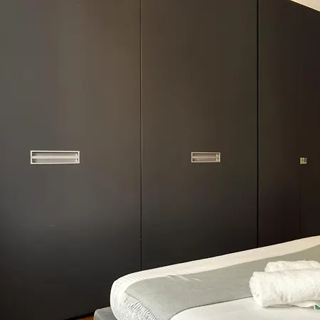 Joivy Warm & Airy Flat Near The Centre 밀라노