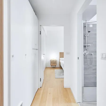 Easylife - - Buenos Aires 77 A-buenos Aires * מילאנו