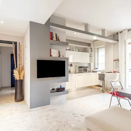 Apartamento Guesthost - Forlanini M4 Modern With Balconies