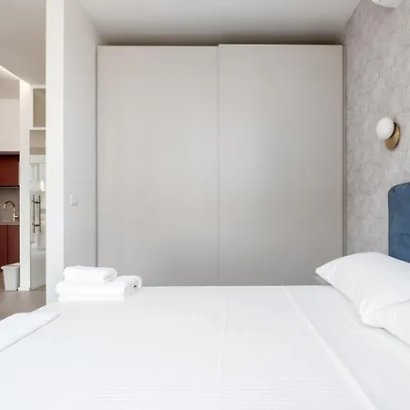 Guesthost - Porta Venezia - Modern Near Corso Buenos! *