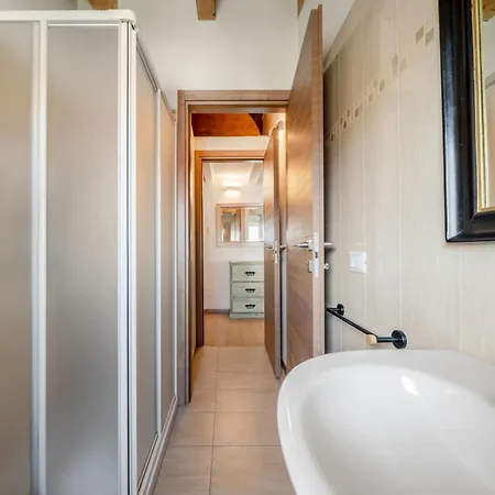 Guesthost - Porto Di Mare Bilo & Mono Apartment Mailand