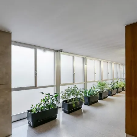 Guesthost - Porta Venezia - Modern Near Corso Buenos!