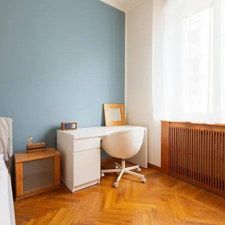 Guesthost - Porta Ticinese - Modern Milano