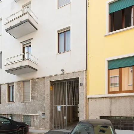 Guesthost - Porta Ticinese - Modern