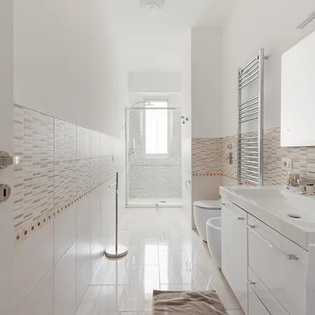 Guesthost - Lorenteggio Gelsomini Cozy Apartman Milánó