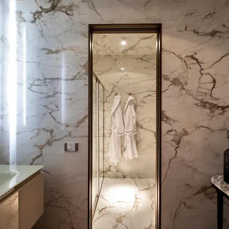 Hotel Af Duomo - Luxury *