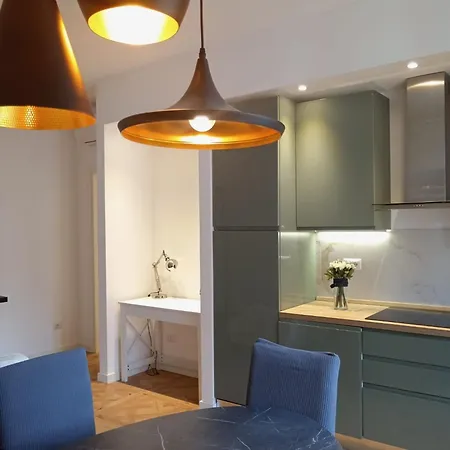 Apartamento Modern Elegance In Milan's Core