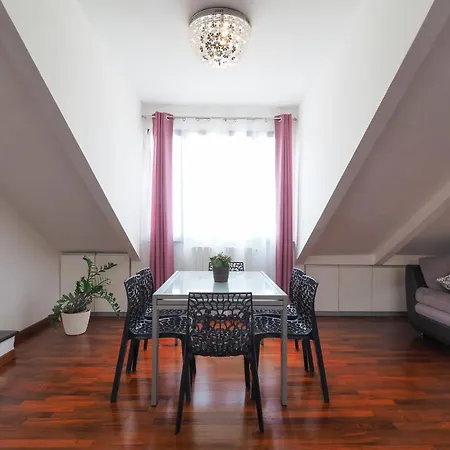 Primopiano - Savona C Apartmán *