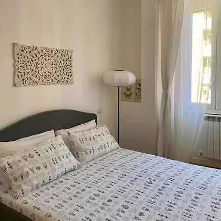 Modern Elegance In Milan's Core Apartamento Milán