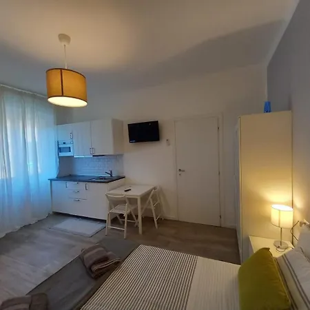 Hostmate - Milano - Insubria *