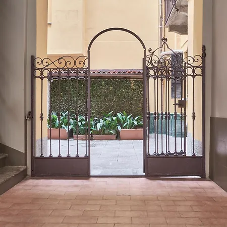 Апартаменты Elegante Minimal Dai Tocchi Botanici *