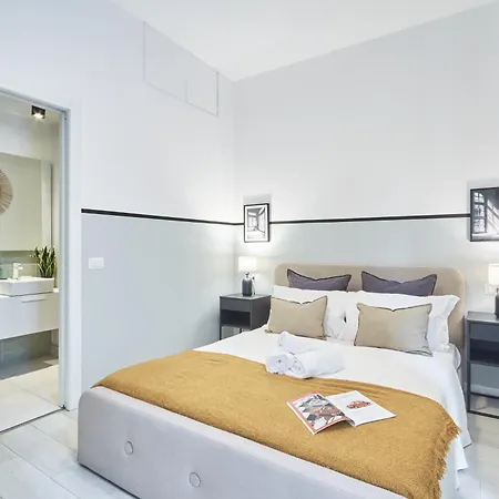 Elegante Minimal Dai Tocchi Botanici Διαμέρισμα *