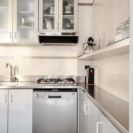 Hostmate - - Solferino 3 - Brera Διαμέρισμα *