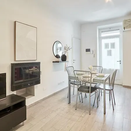 Easylife - Comfort E Relax In Porta Venezia Apartamento *