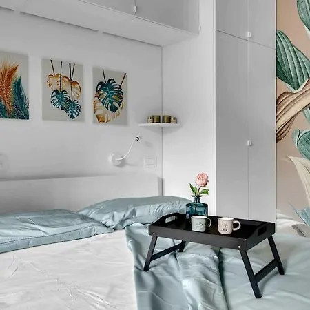 House In Fashion - Flat Near Navigli, Tortona & Duomo Area *